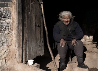 梦见披麻戴孝(孕妇梦见披麻戴孝)